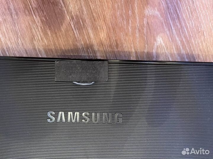 Монитор Изогнутый Samsung 24'