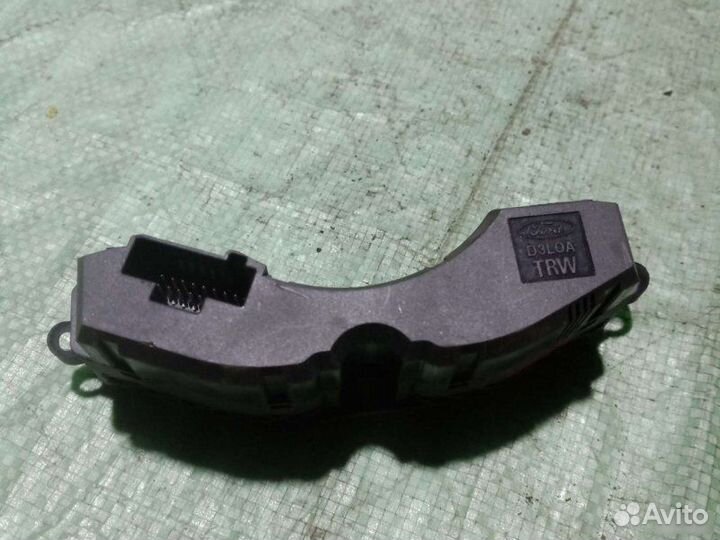 Блок кнопок Ford Focus 1 седан 2.0I splitport 1999