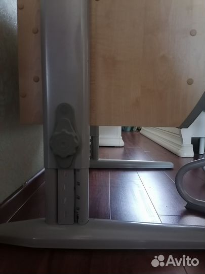Растущий стол со стулом