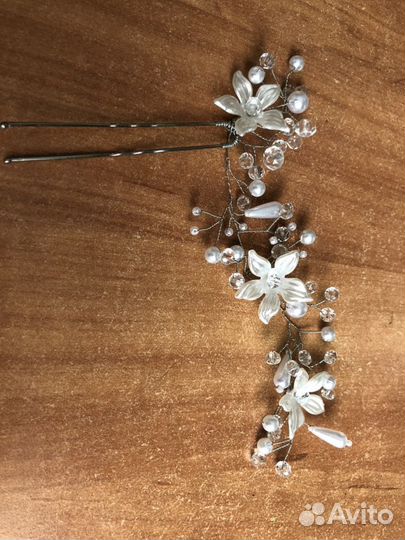 Веточка в причёску