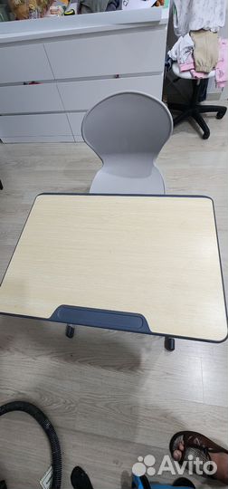 Детский стол и стул для школьника