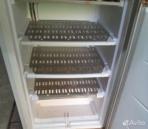 Холодильник бирюса бу