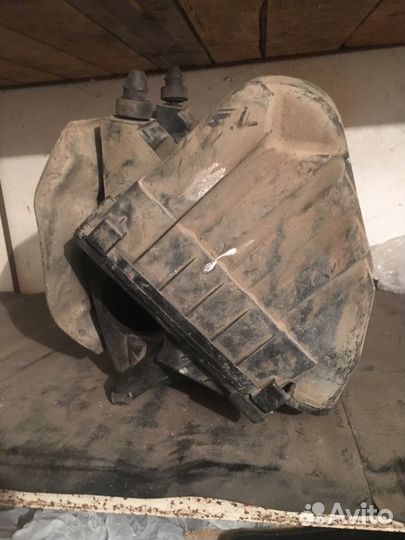 Корпус воздушного фильтра Audi A6 c5