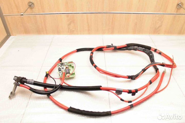 Клемма аккумулятора плюс BMW X3 E83 2003-2010