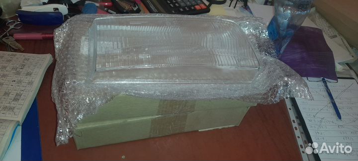 Стекла на фары Фольксваген T4 прямые пр и лев