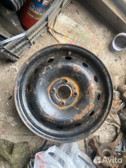 Железный R15 рено логан