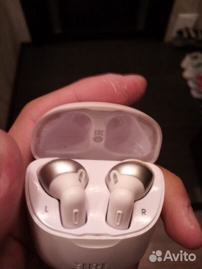 Наушники JBL tune 225TWS белые
