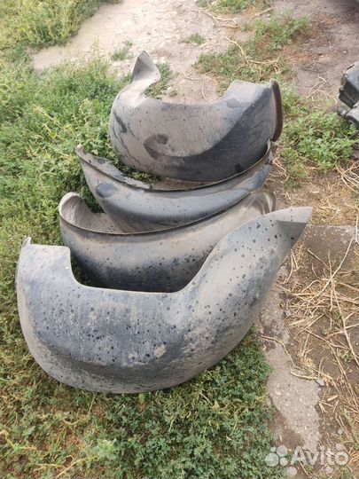 Подкрылки на ниву