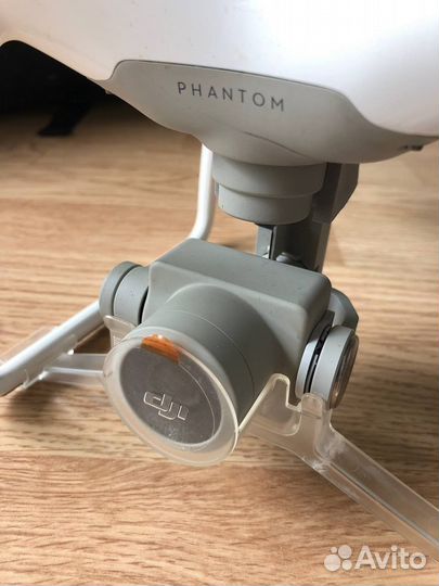 Коптер dji Phantom 4 (дрон)