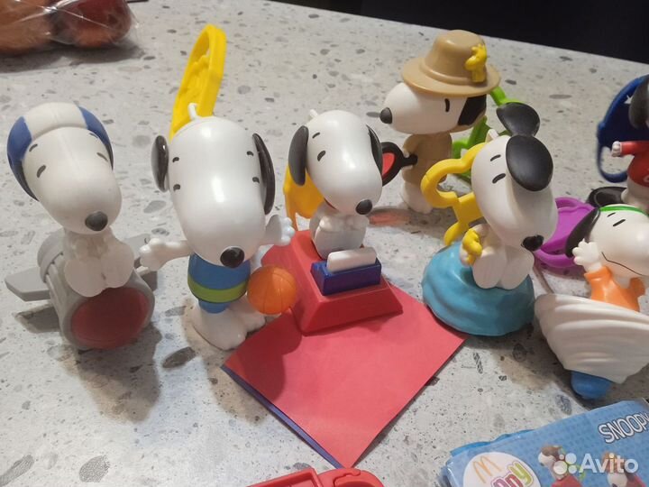 Happy meal Snoopy макдональдс