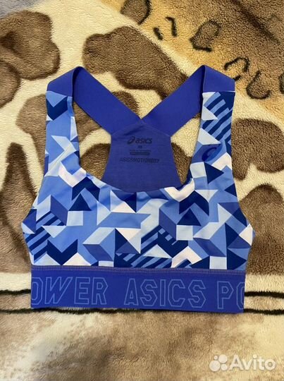 Спортивная одежда xs Nike, Asics