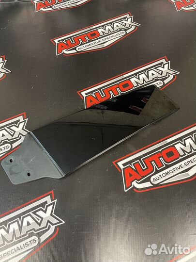 Накладка стойки левая Volkswagen Passat CC