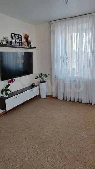 2-к. квартира, 57 м², 10/10 эт.