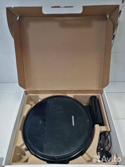 Робот-пылесос Samsung vr05r5050wk