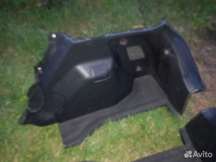 Пластик багажника nissan tiida