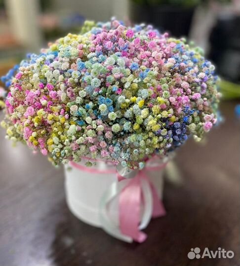 Букет гипсофилы в коробке