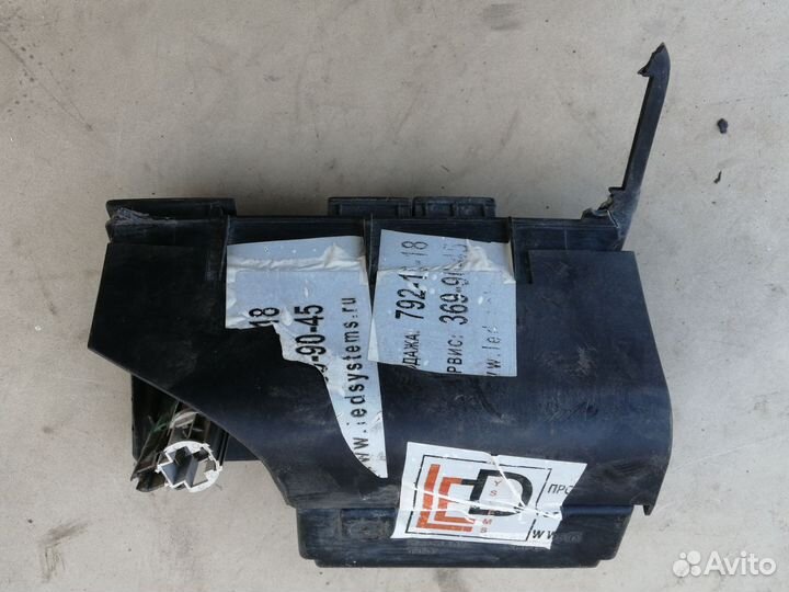 Пепельница передняя дляvw Golf III/Vento 1991-1997