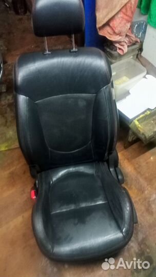 Водительское кресло
