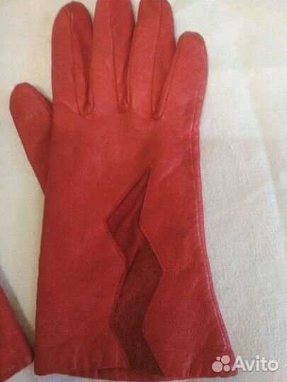 Перчатки женские кожаные красные