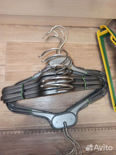 Вешалки плечики детские