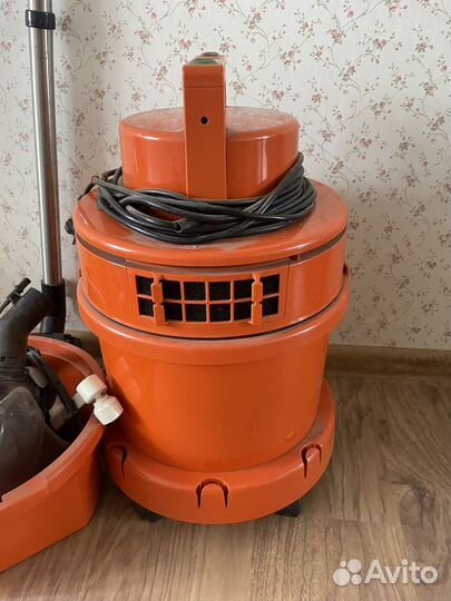 Моющий пылесос vax 6131 с аквафильтром