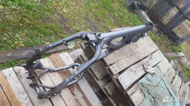 Рама и картер двигателя honda xr 250 baja