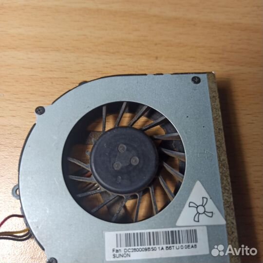 Кулер для ноутбука Lenovo
