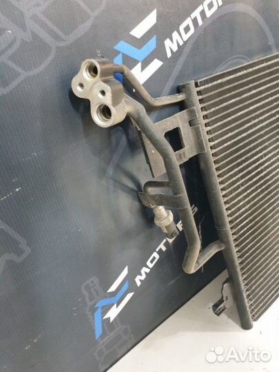 Радиатор кондиционера Volkswagen Passat B5 AMX