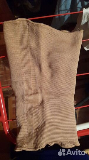 Наколенник