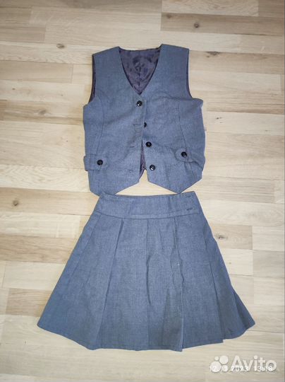 Школьная форма для девочки 128-134(пакетом)