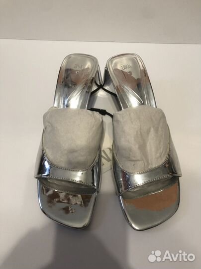 Сандалии zara 37 новые