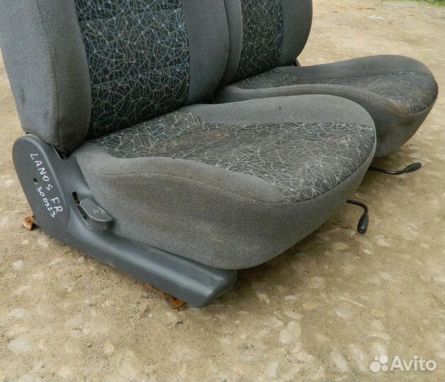 Сиденье переднее Chevrolet Lanos