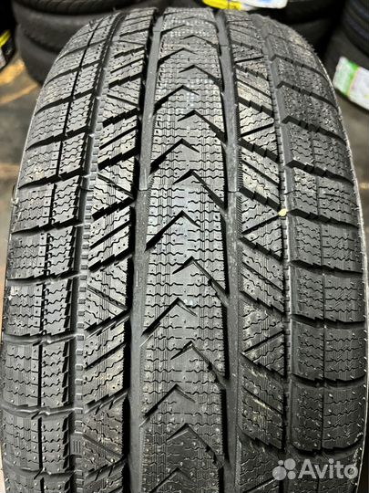 Sunwide S-Force II 215/45 R17 142U