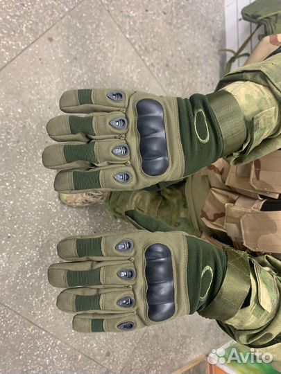 Тактические перчатки Олива в наличие