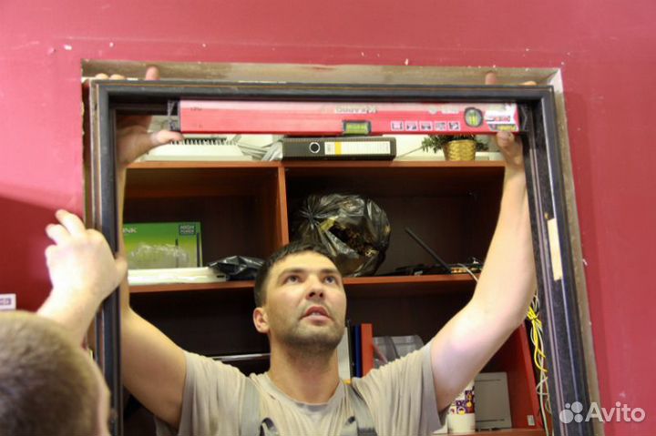 Межкомнатная дверь с установкой