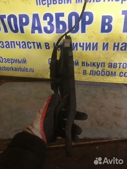 Диффузор вентилятора Opel Tigra