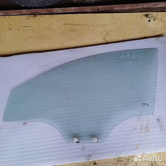 Стекло переднее левое (водительское) кия рио3 2016