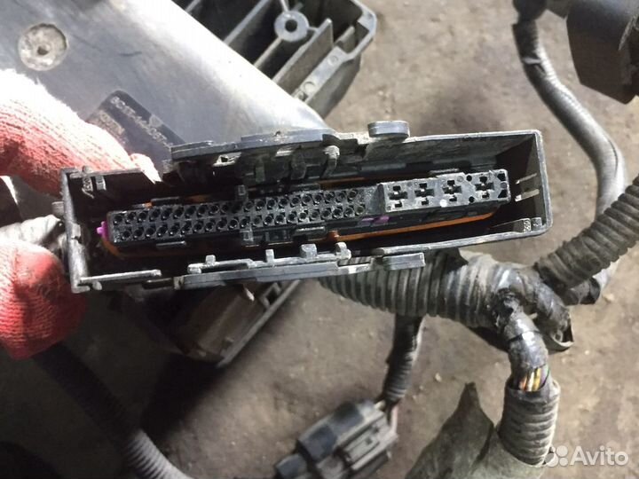 Блок предохранителей Форд Транзит 2.2