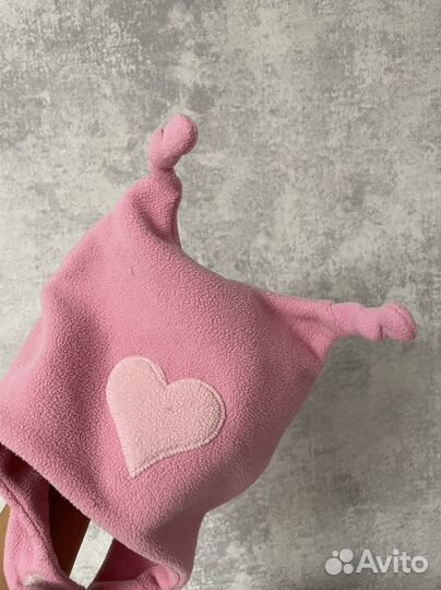 Флисовая шапка для девочки розовая