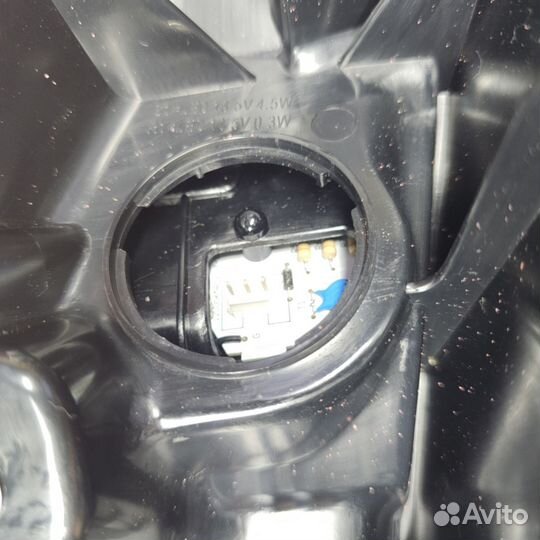 Фонарь задний правый x trail t31 LED