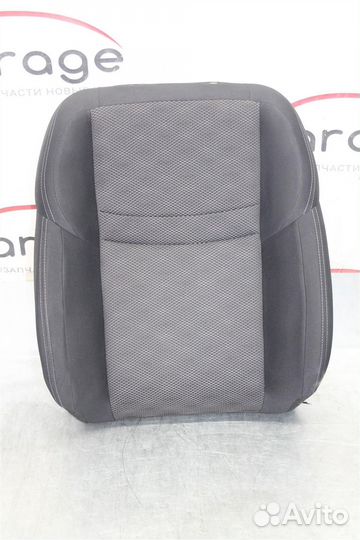 Обшивка сидения переднего верхняя часть Nissan Q