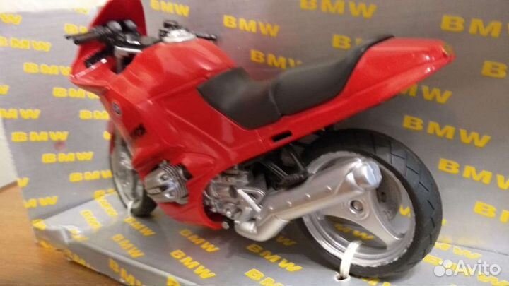 Модель мотоцикл New Ray 43563 BMW R1100RS 1:12