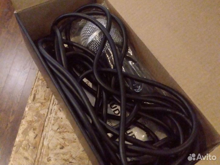 Вокально динамический микрофон Pro audio ub-44