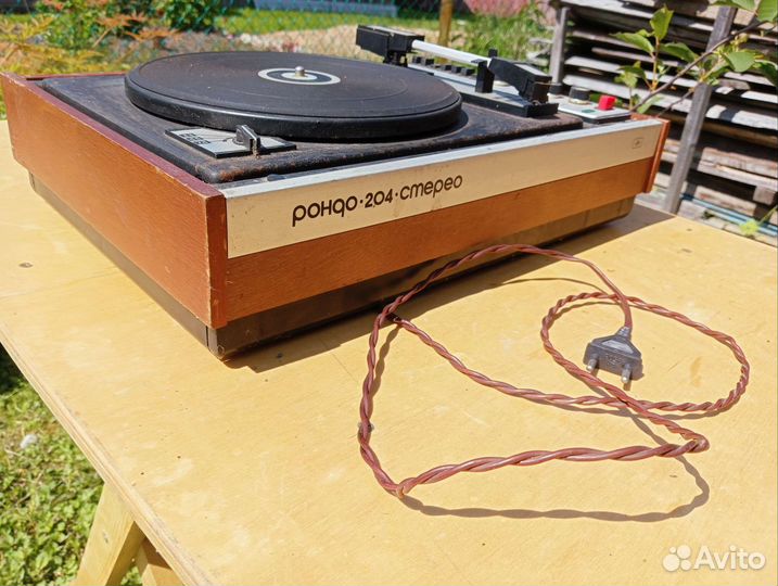 Проигрыватель Рондо-204 стерео