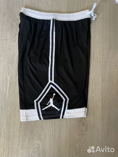 Шорты Nike jordan