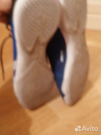 Футзалки adidas оригинал, 10,5 UK