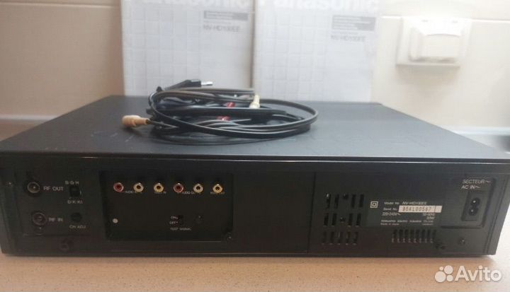 Видеомагнитофон Panasonic NV-HD100EE