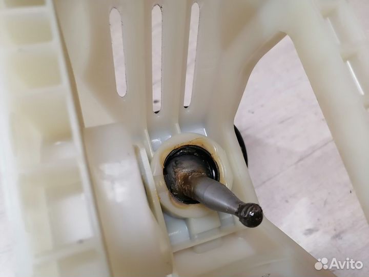 Кулиса рычаг МКПП Suzuki Swift Сузуки Свифт