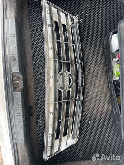 Решетка радиатора