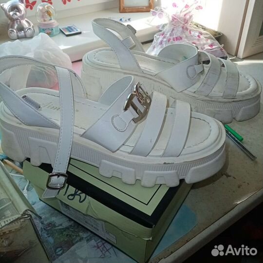 Одежда на девочку подростка